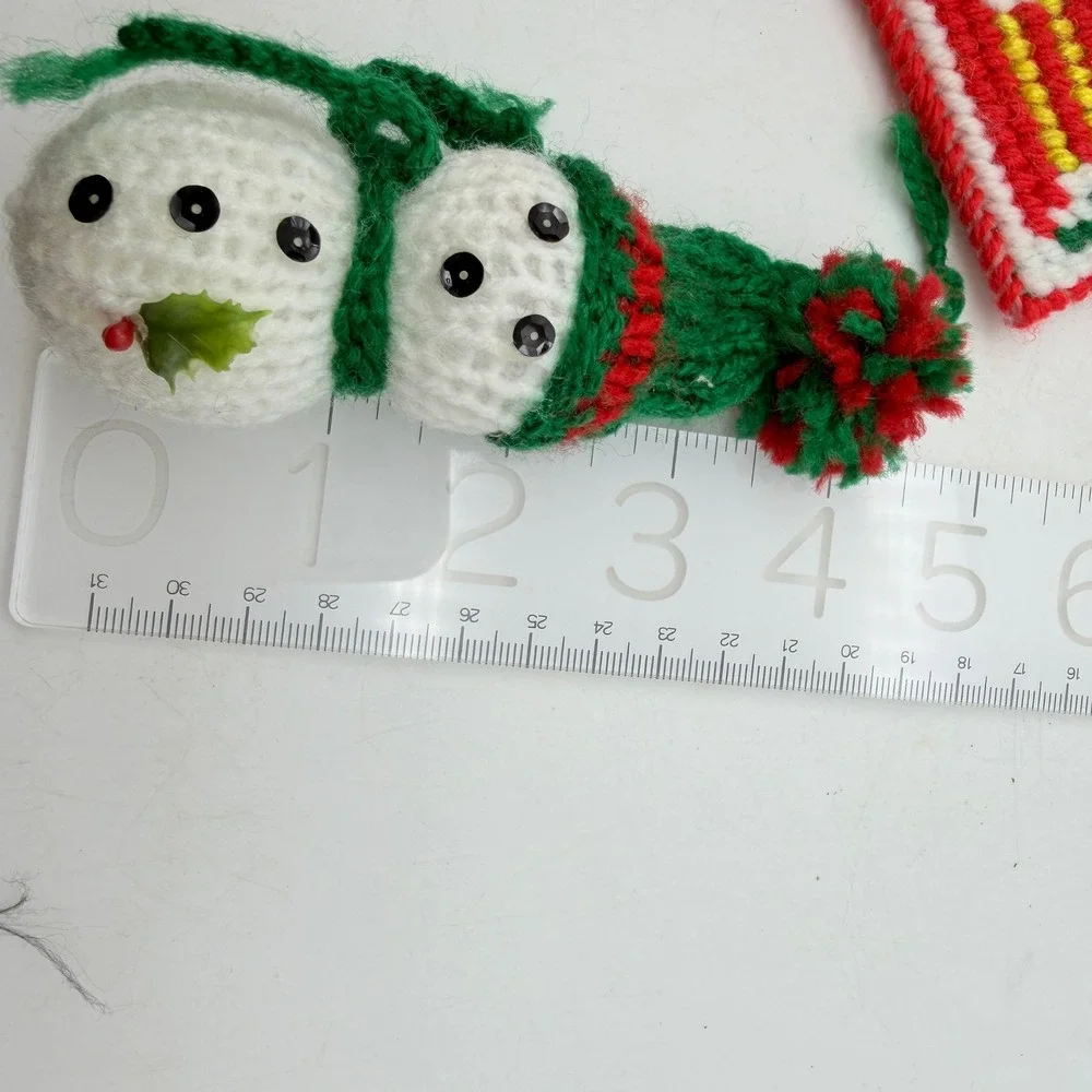 VTG Handmade Christmas Needdepoint Ornaments Set 4 Plastic Canvas Snowman